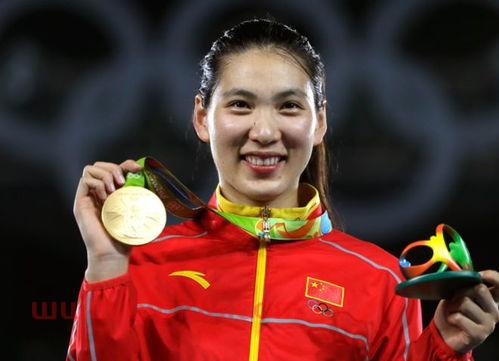 中国女排足球大奖赛（中国女排女足）